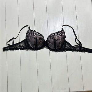 Marilyn Monroe Black and Pink Lace Bra